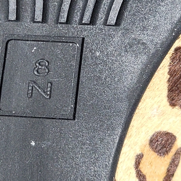 Vaneli Pilar Camel Dino Haircalf/Black Suede Loafers Size 8N - Picture 4 of 9